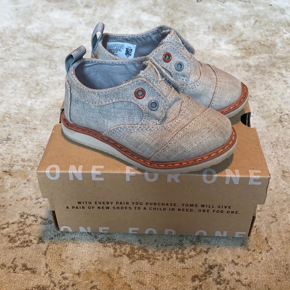 TOMS Tiny Grey Linen Shoes